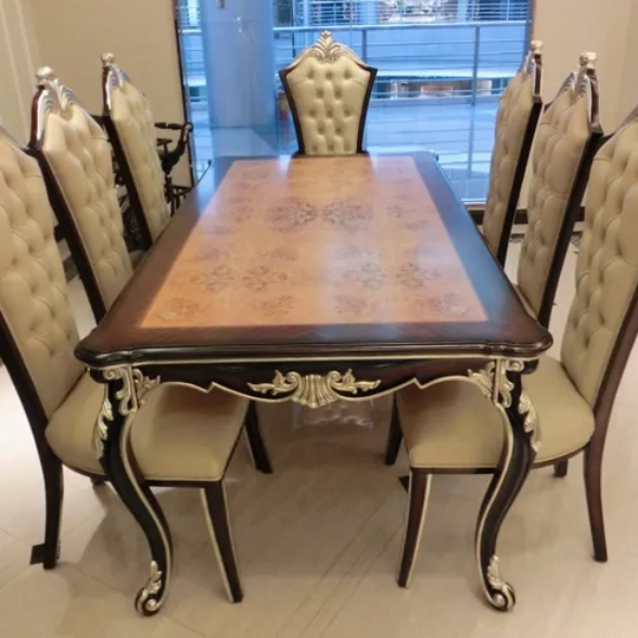 Новый набор мебели в классическом евро